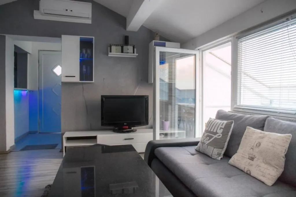 Apartment In Crikvenica With Sea View, Terrace, Air Conditioning, Wifi 4628-55