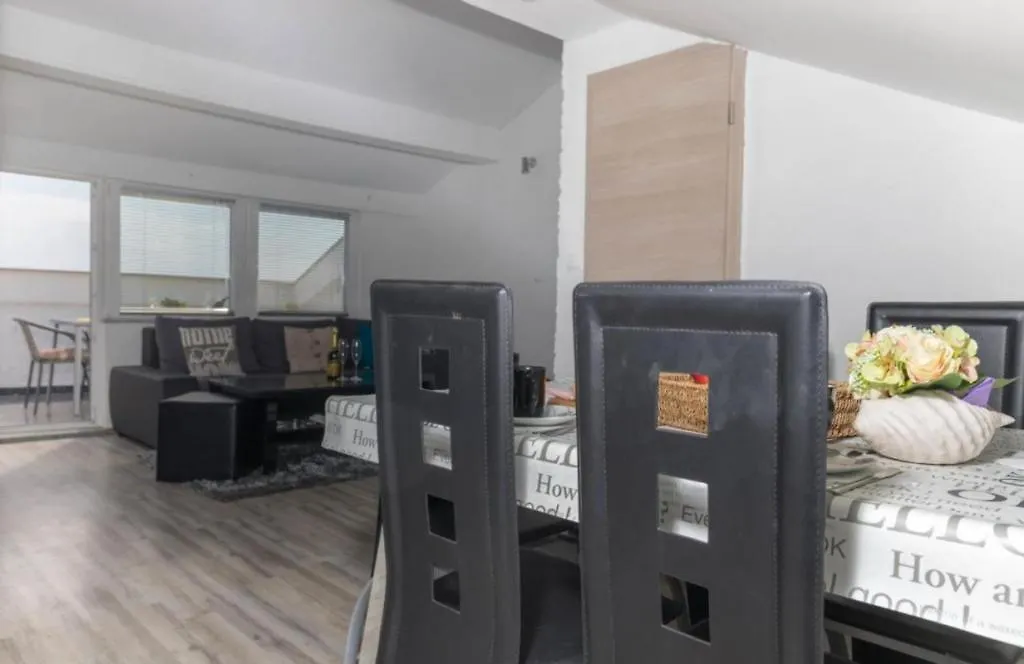 Apartment In Crikvenica With Sea View, Terrace, Air Conditioning, Wifi 4628-55