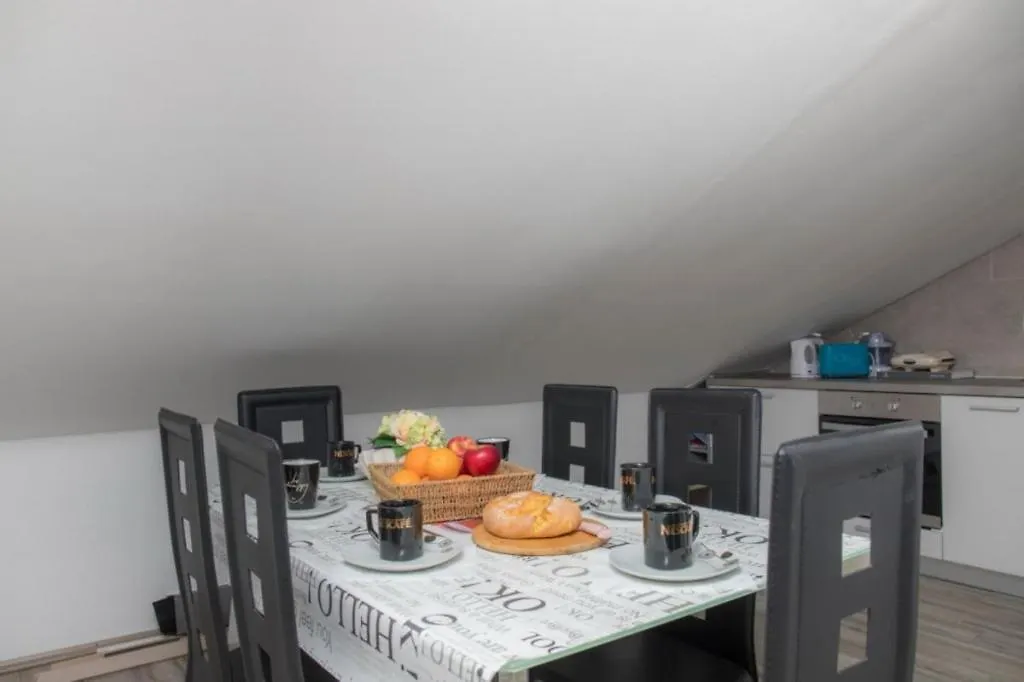 Apartment In Crikvenica With Sea View, Terrace, Air Conditioning, Wifi 4628-55 Croatia